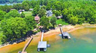 4293 Harbor Lane, Sherrills Ford, NC