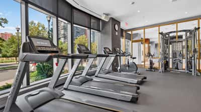75 Park Ln S, Undisclosed, Jersey City, NJ