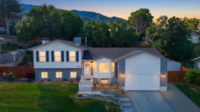 11875 S Elm Ridge Rd, Sandy, UT