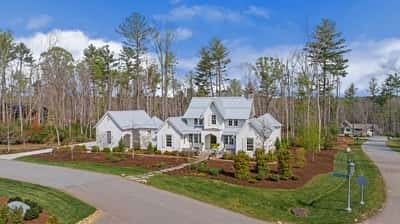 97 Emerald Necklace Dr, Asheville, NC