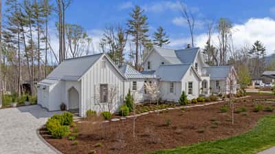 97 Emerald Necklace Dr, Asheville, NC