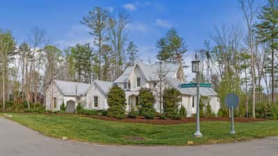 97 Emerald Necklace Dr, Asheville, NC