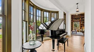 97 Emerald Necklace Dr, Asheville, NC