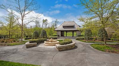 97 Emerald Necklace Dr, Asheville, NC