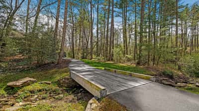 97 Emerald Necklace Dr, Asheville, NC