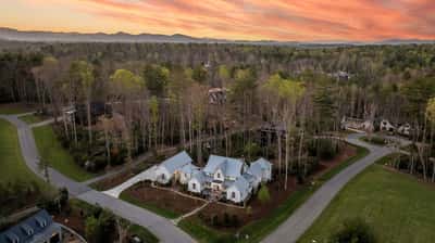 97 Emerald Necklace Dr, Asheville, NC