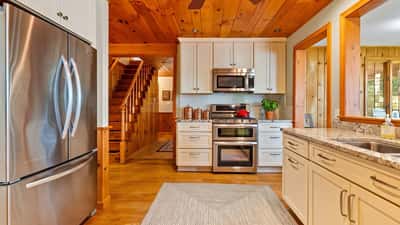 127 Penacook Road, Sutton, NH