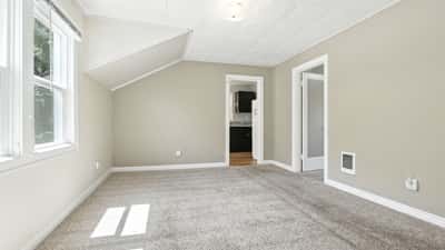 4480 SW Pasadena St, Portland, OR