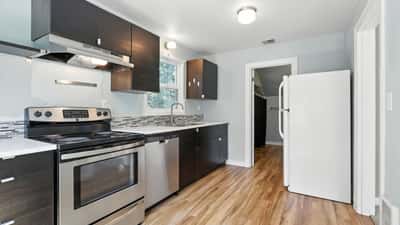4480 SW Pasadena St, Portland, OR