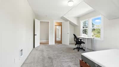 4480 SW Pasadena St, Portland, OR