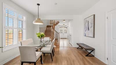 20 Viola St, East Gwillimbury, ON