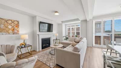 20 Viola St, East Gwillimbury, ON