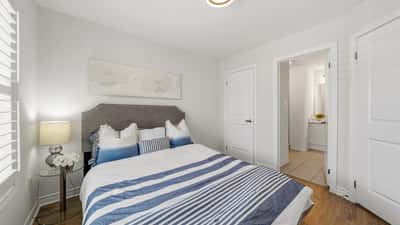 20 Viola St, East Gwillimbury, ON
