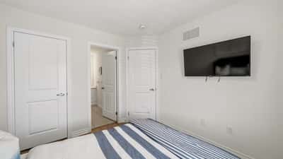 20 Viola St, East Gwillimbury, ON