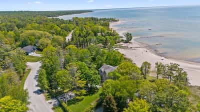 1496 Tiny Beaches Rd N, Tiny, ON