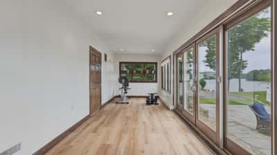 1 Oak Dr, New Fairfield, CT