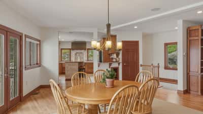 1 Oak Dr, New Fairfield, CT