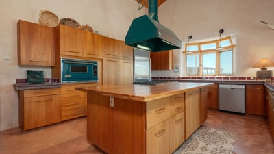 152 Turquoise Trail Ct, Santa Fe, NM