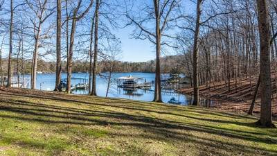 9210 Hawks Nest Drive, Gainesville, GA