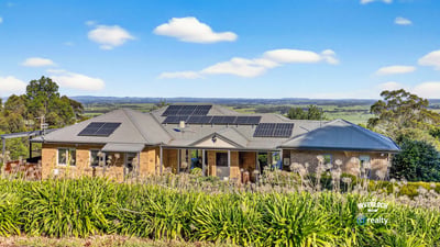 3 Beard Street, Outrim, VIC