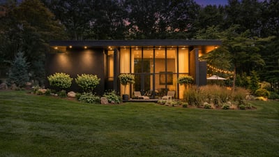 17 Pine Ridge Road, Woodbridge, CT