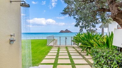 The Mokulua Estate, Kailua, HI