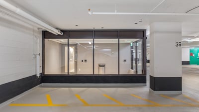 1 Strathgowan Ave suite 710, Toronto, ON