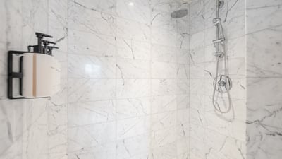 223 Saratoga Rd #3302, Honolulu, HI