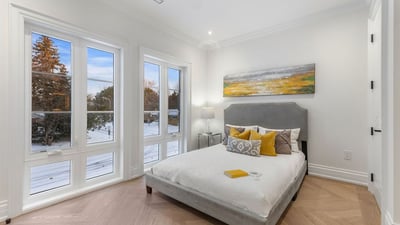 52 Child Dr, Aurora, ON