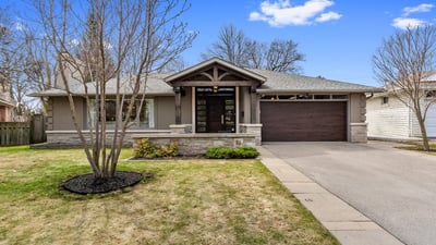 31 Ashwood Crescent, Toronto, ON