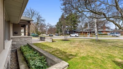 31 Ashwood Crescent, Toronto, ON