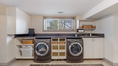 31 Ashwood Crescent, Toronto, ON