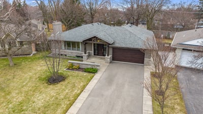 31 Ashwood Crescent, Toronto, ON