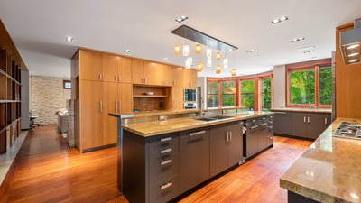 24 Glenview Ave, Toronto, ON