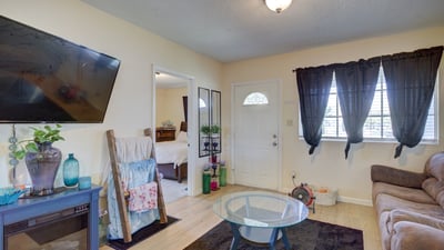 630 E Cook St, Santa Maria, CA