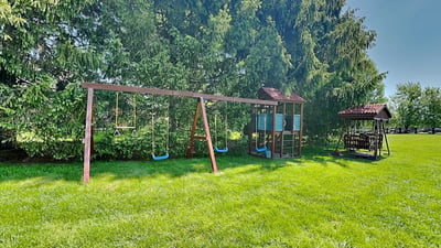 4216 Clendenning Road, Gibsonia, PA