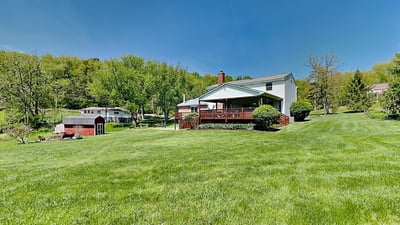 4216 Clendenning Road, Gibsonia, PA