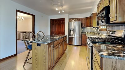 4216 Clendenning Road, Gibsonia, PA