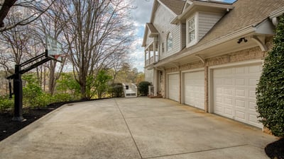 1325 Rolling Links Drive, Milton, GA