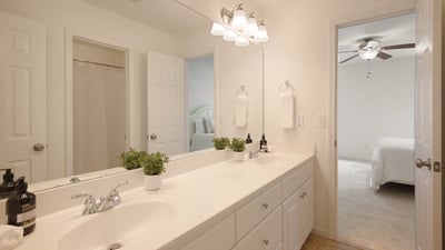 10425 Cranchester Way, Alpharetta, GA