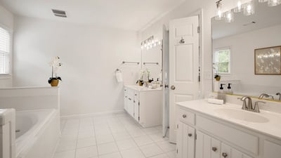 2805 Crestwicke Drive NW, Kennesaw, GA