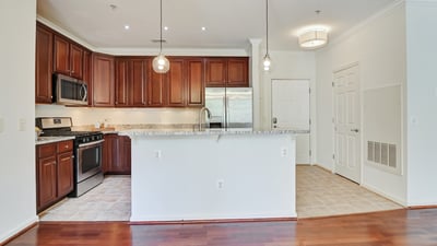 4151 Castlecary Lane #301, Fairfax, VA
