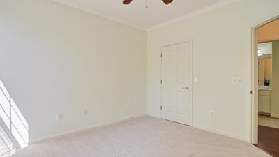 4151 Castlecary Lane #301, Fairfax, VA