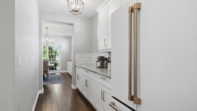 2080 Harmony Park Dr, Denver, CO