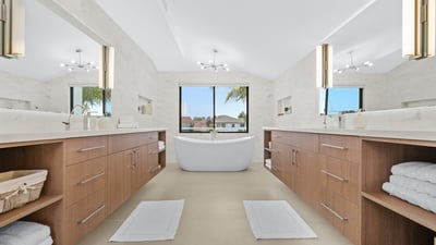 715 Bayside Drive, Newport Beach, CA