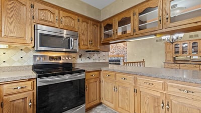 1222 Hidden Fields Dr, West Bend, WI