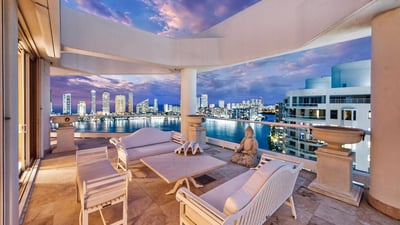 7000 Island Blvd PH-02, Aventura, FL