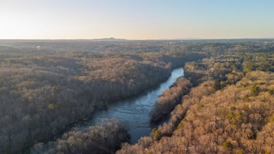 9460 Mistwater Close, Roswell, GA