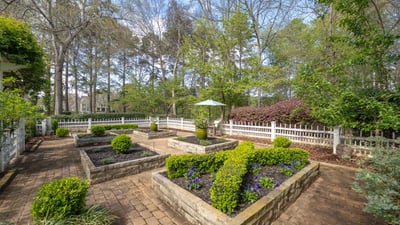 131 The Point Drive, Mooresville, NC