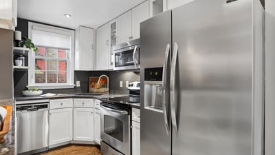 109 King Henry Ct, Alexandria, VA